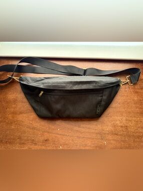 Canvelle Black Women’s Sling Belt Bag with Adjustable Strap